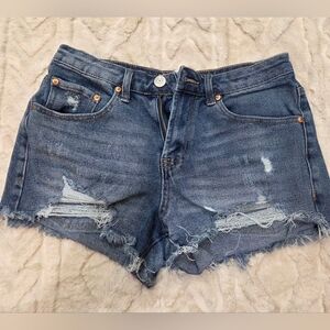 Chic Almost Famous Blue Frayed‎ Jean Shorts- Size 5 Distressed Trendy
